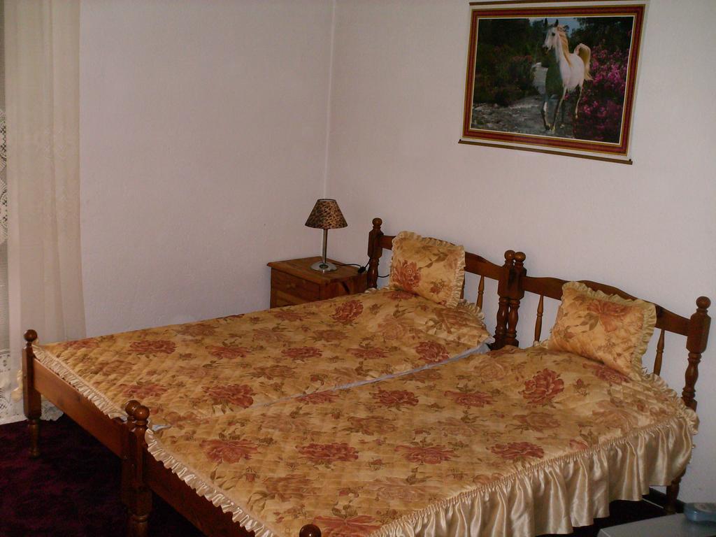 Guest House St Mariya Magdalena Девін Екстер'єр фото